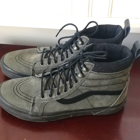 gray corduroy vans